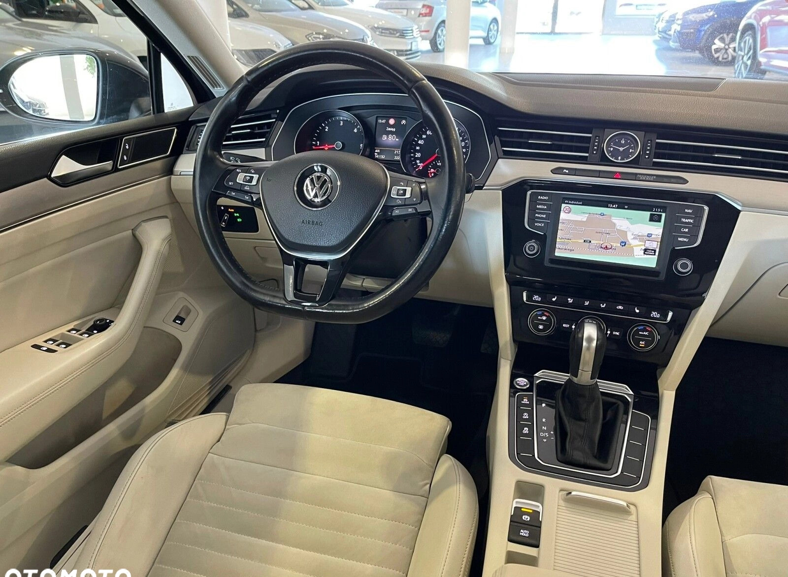 Volkswagen Passat cena 67500 przebieg: 141125, rok produkcji 2015 z Śmigiel małe 781